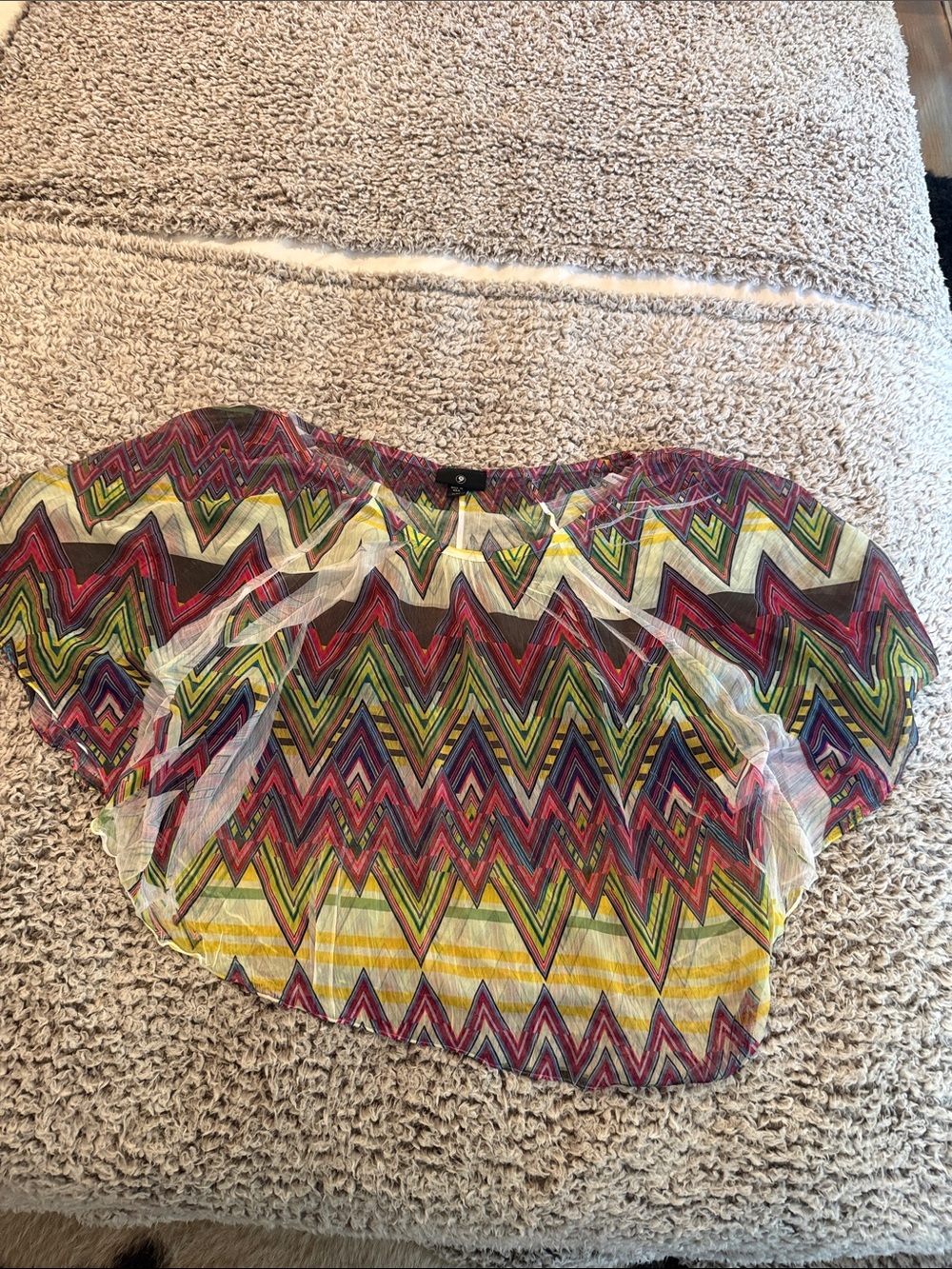 Sheer Chevron Print Women's Blouse - Multicolor